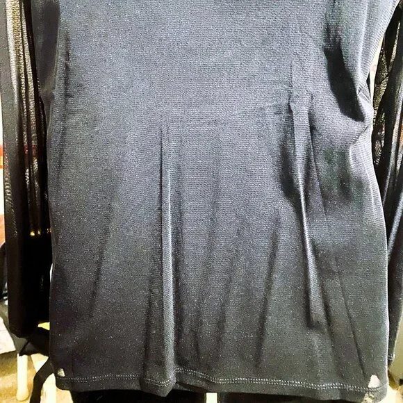 INC Exquisite Red Floral Embroidery Black Sheer Top Size PXL - Picture 6 of 8